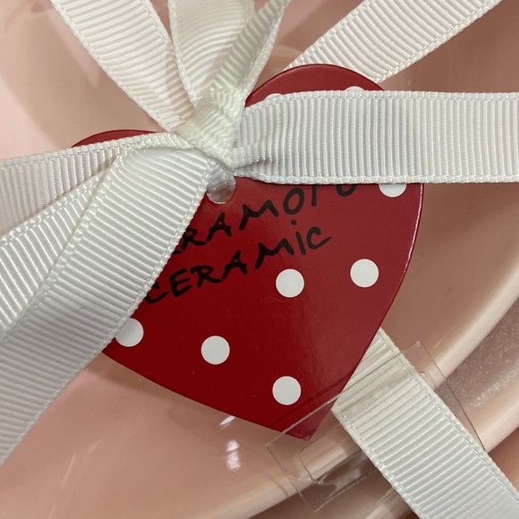 Terramoto Ceramic HEART Shaped Bowls - Picture 8 of 8